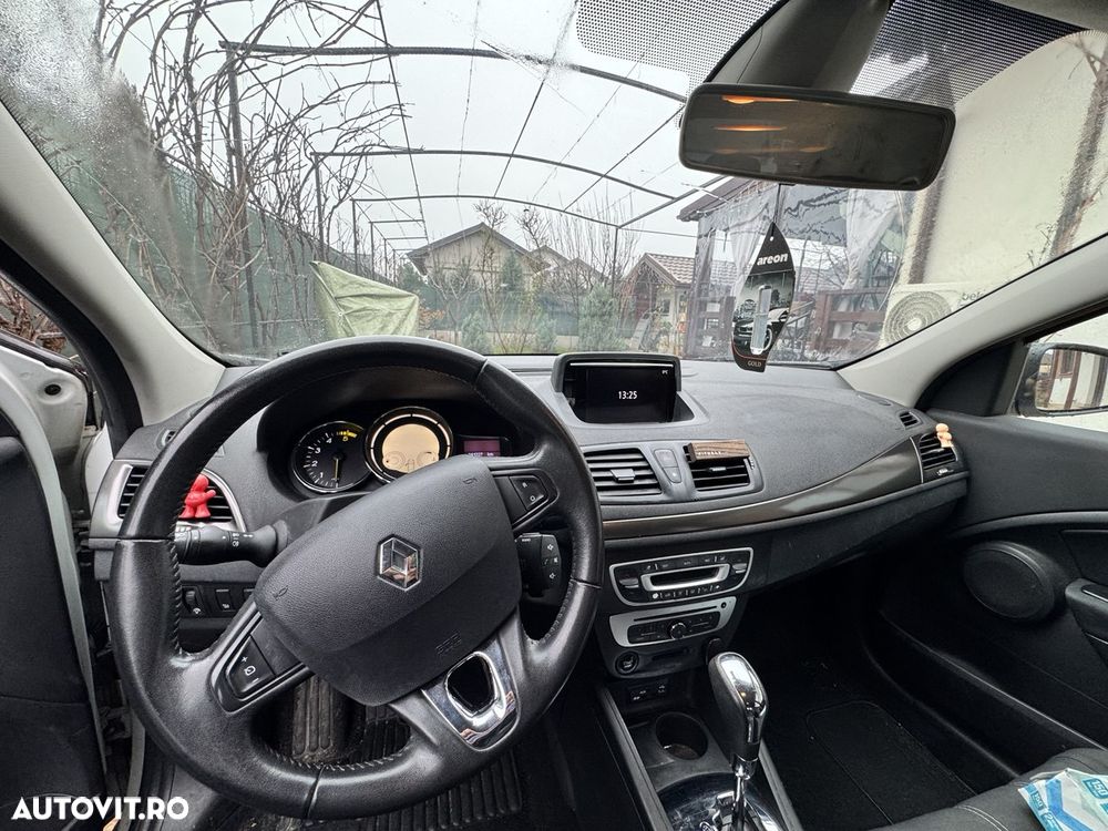 Renault Megane 1.5 dCi EDC Olympic - 12