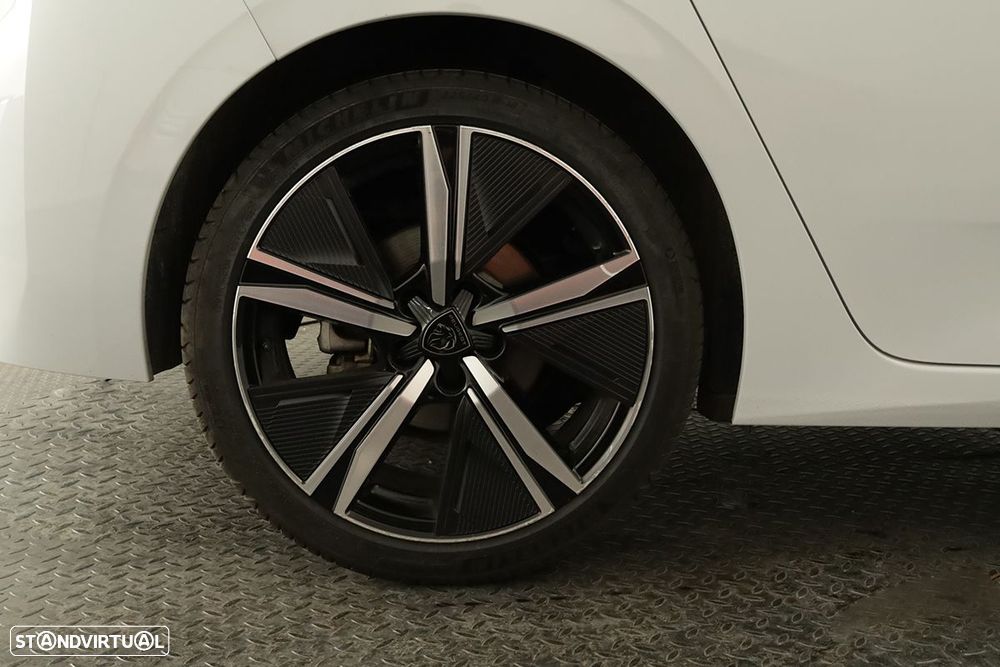 Peugeot 308 1.2 PureTech GT EAT8 - 5