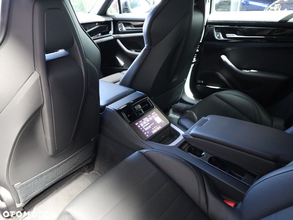 Porsche Panamera - 20