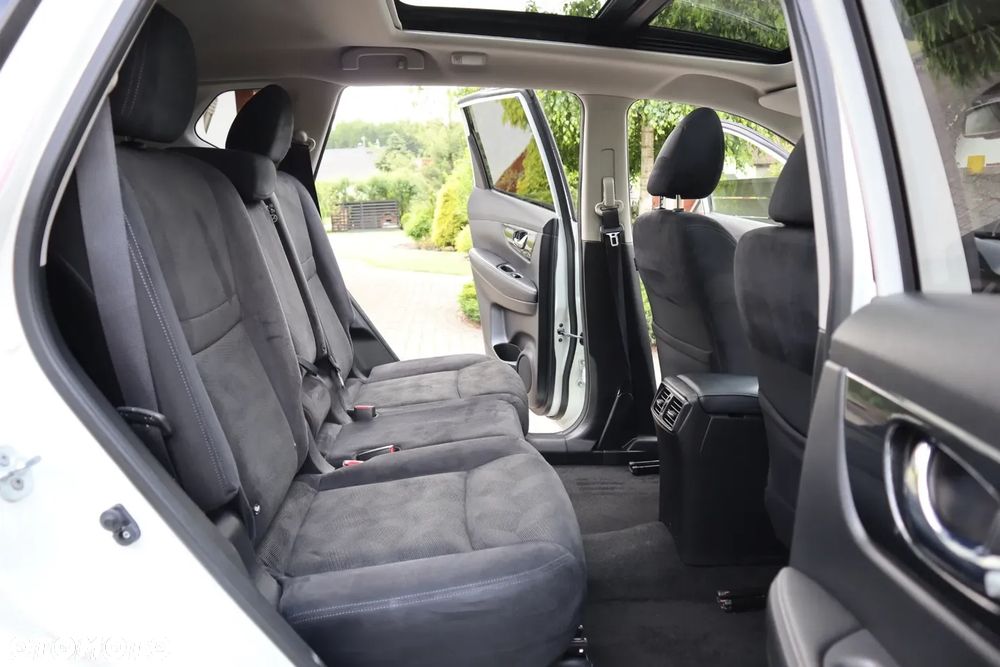Nissan X-Trail 1.6 DCi N-Connecta - 13