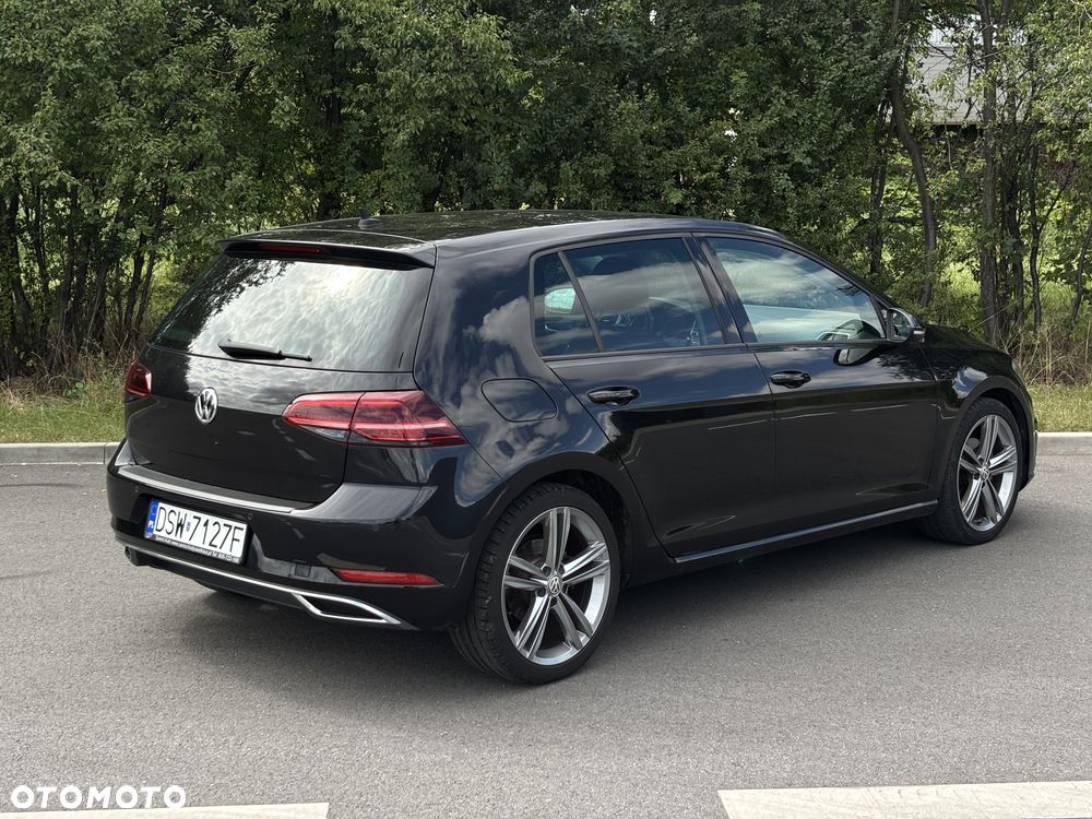 Volkswagen Golf - 18