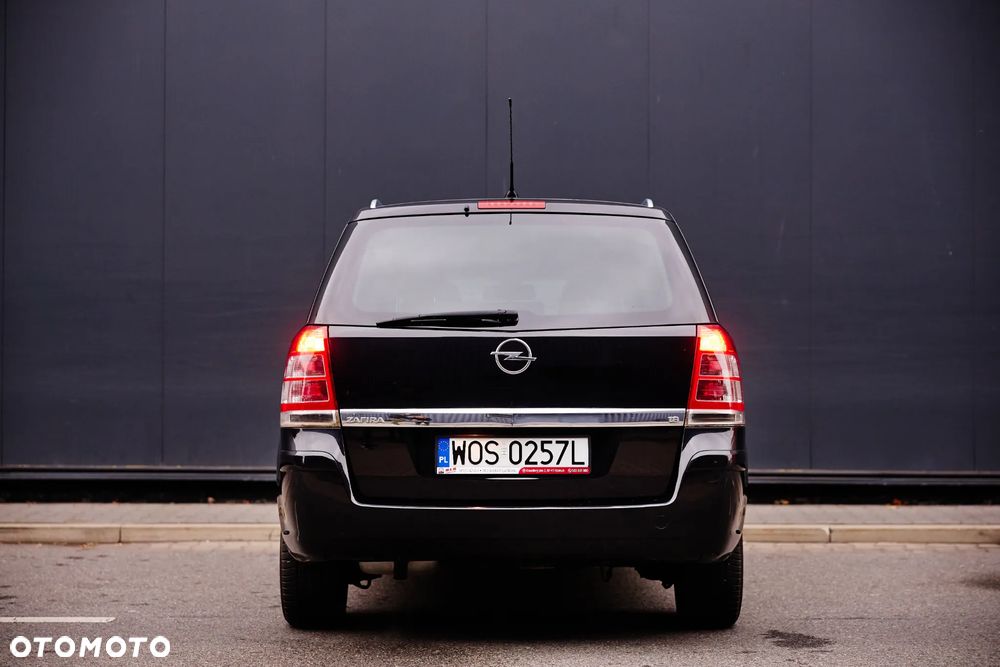 Opel Zafira 1.8 Cosmo - 5