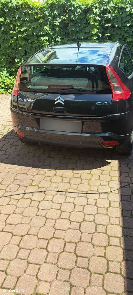 Citroën C4 1.6 16V X - 4