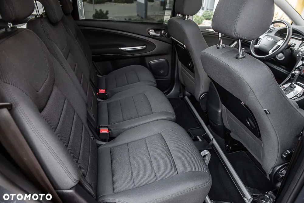 Ford S-Max 2.0 EcoBoost Titanium - 30