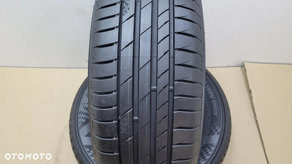 2x Opony LETNIE 235/65/17 V KUMHO Ecsta PS71 SUV FR XL PARA 2 SZTUKI