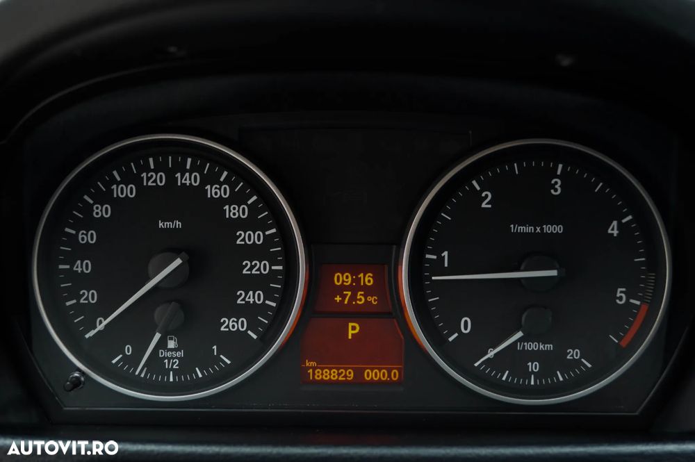 BMW X1 xDrive20d Aut. - 6