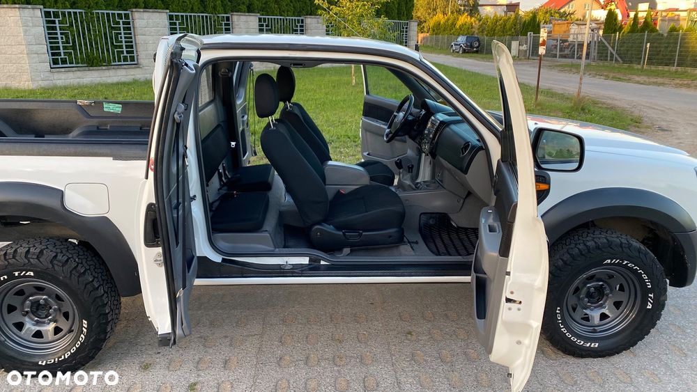 Ford Ranger 2.5 TDCi DC XLT - 12
