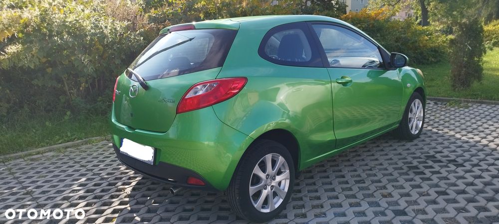 Mazda 2
