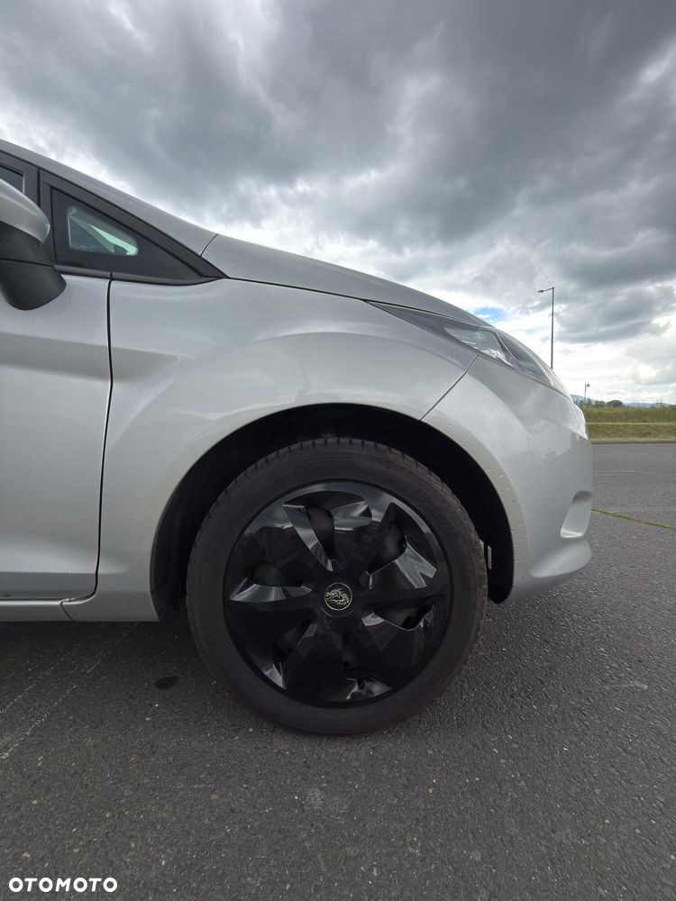 Ford Fiesta 1.25 Silver X (Ambiente) - 6