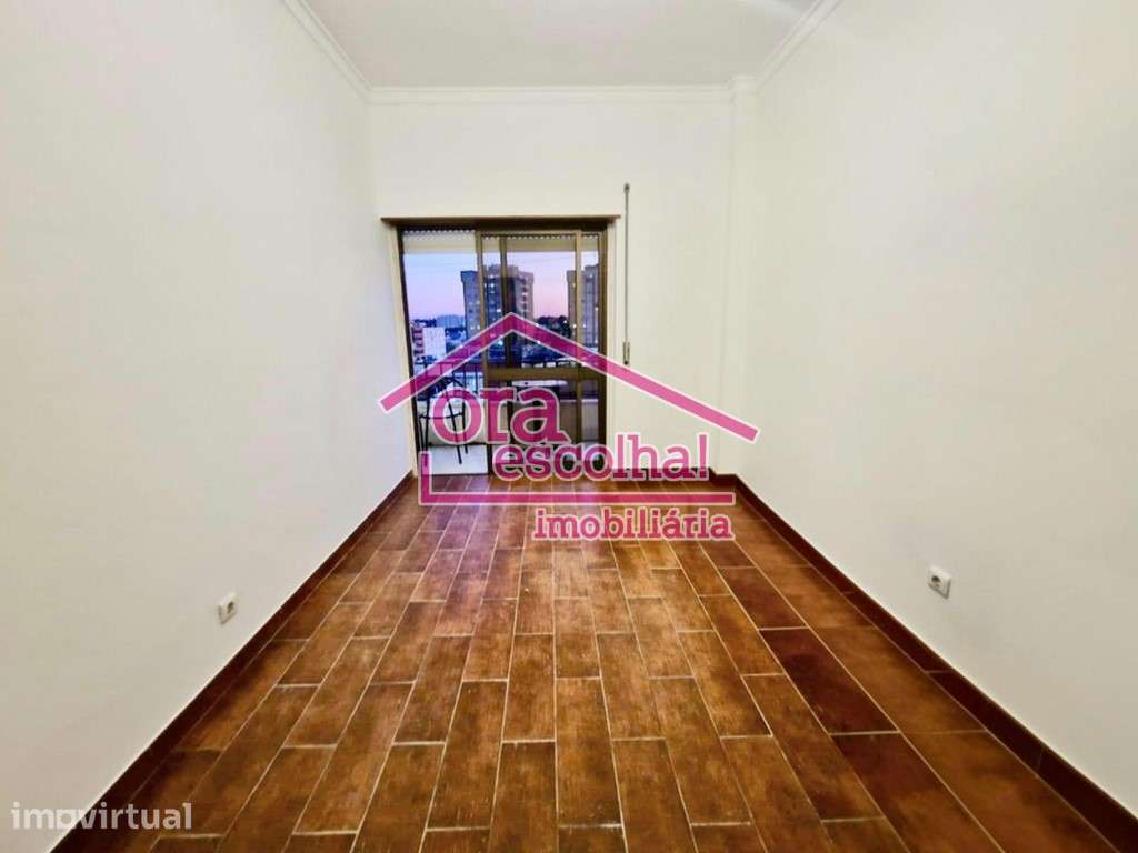 Apartamento T2 com 92 m2 de área bruta no Centro das Paivas! - Grande imagem: 4/11