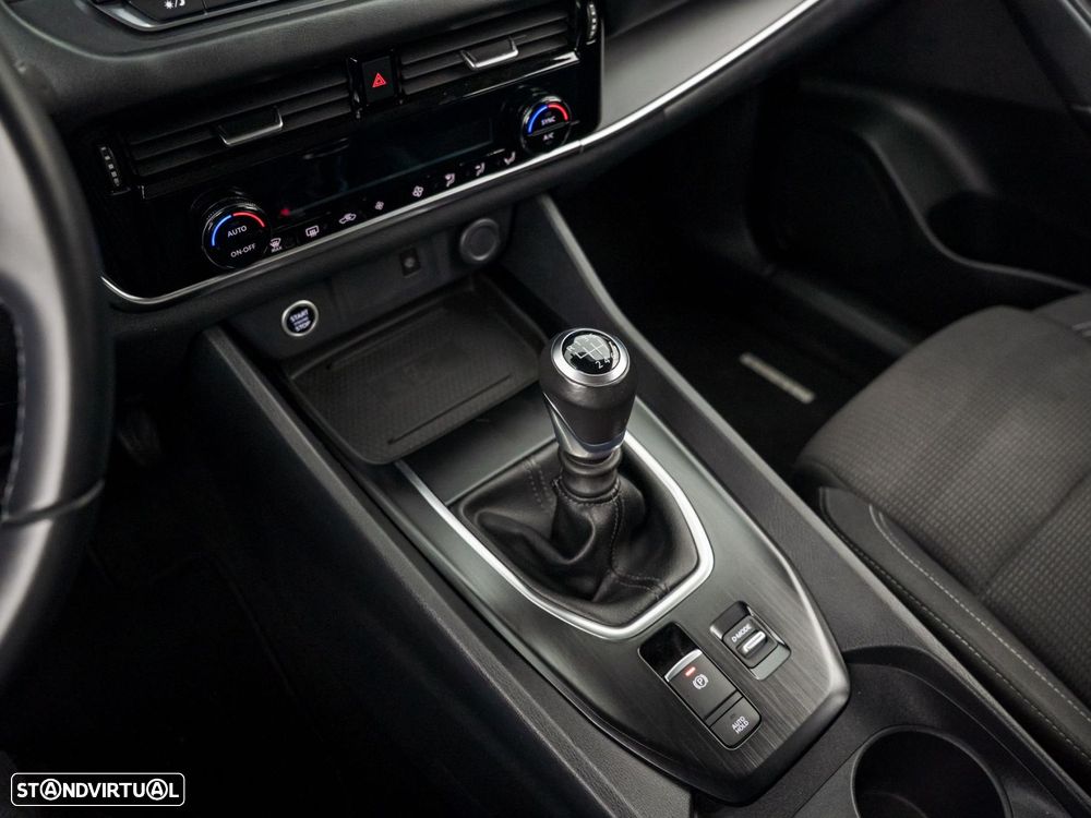 Nissan Qashqai 1.3 DIG-T Acenta - 24