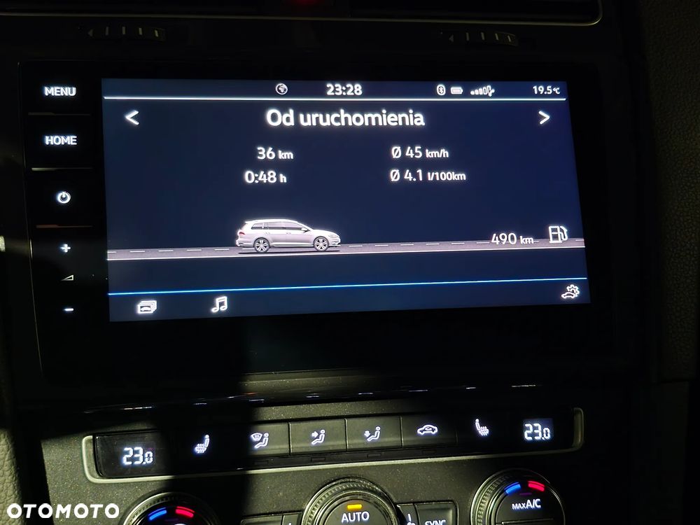 Volkswagen Golf - 18