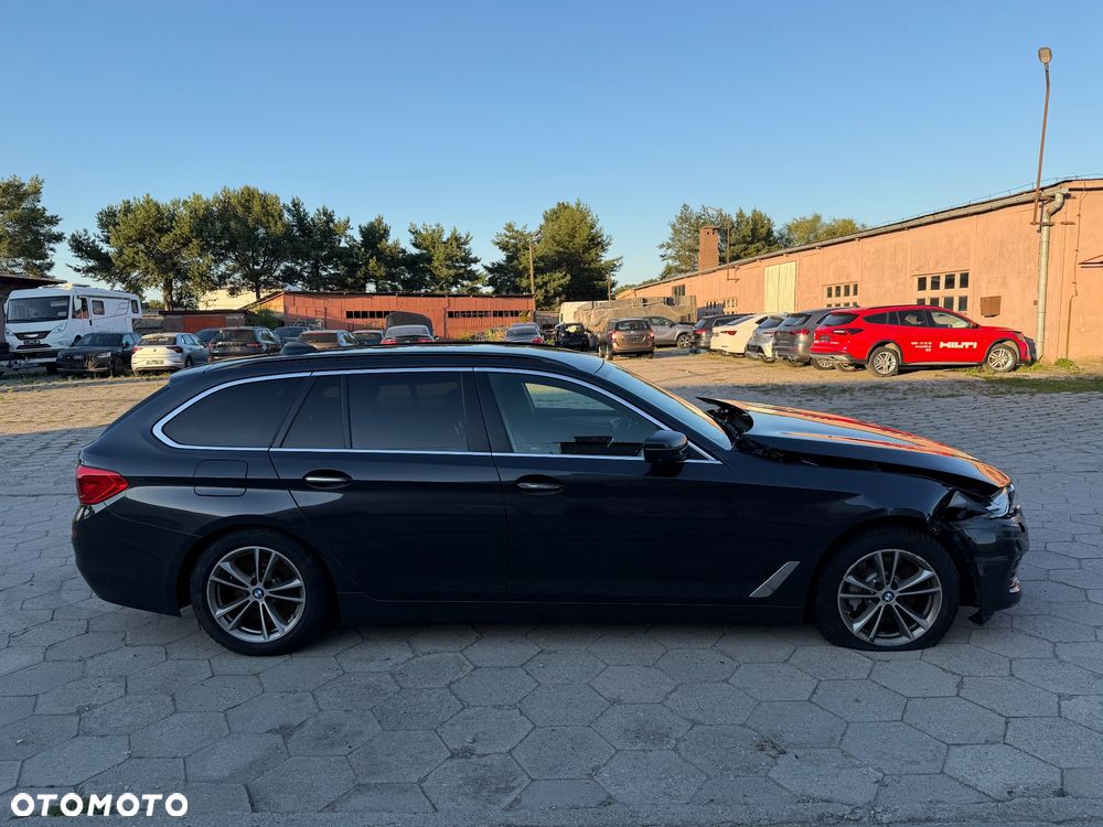 BMW Seria 5 530d xDrive Sport Line - 6