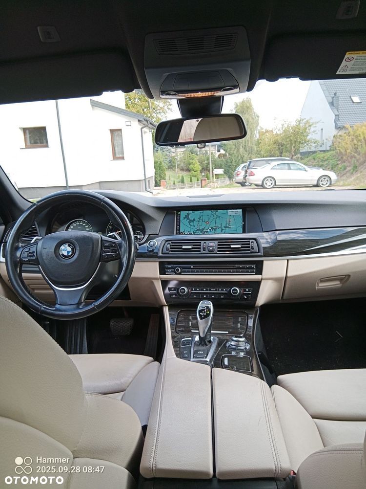BMW Seria 5 528i xDrive - 6