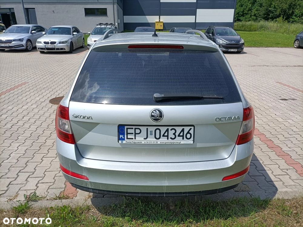 Skoda Octavia - 7