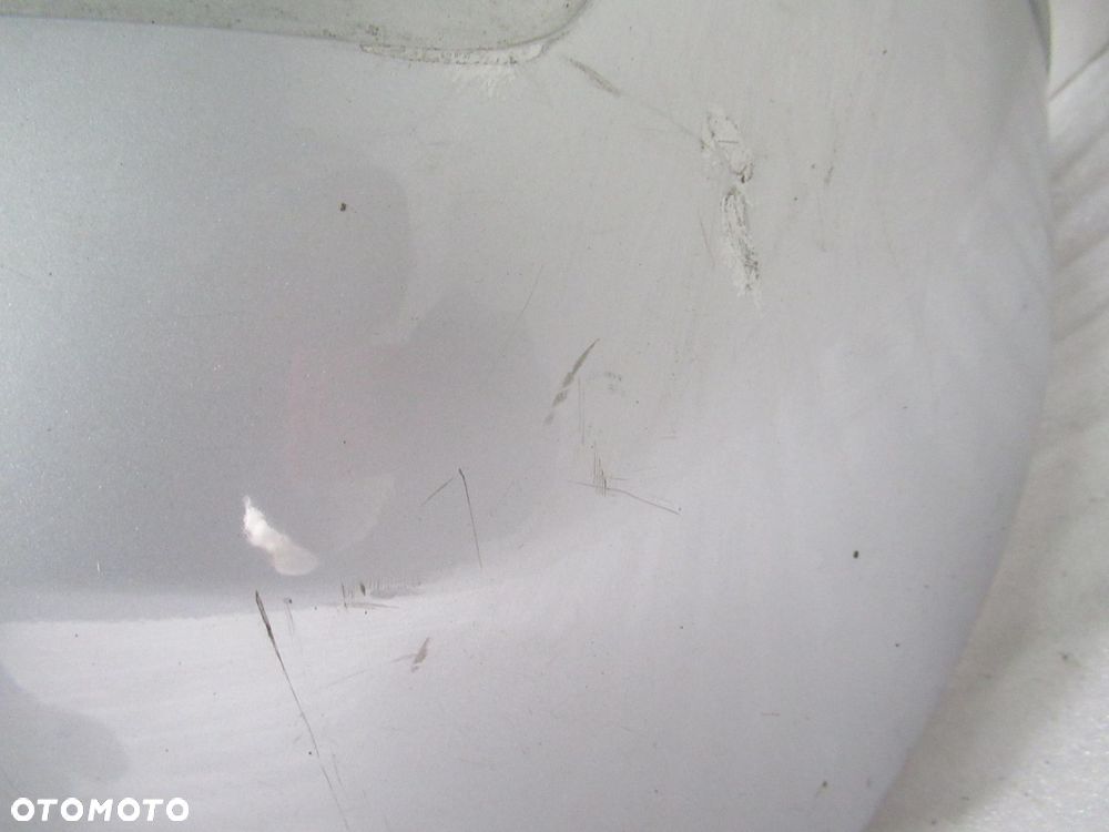 ZDERZAK TYŁ MERCEDES W245 761 - 5