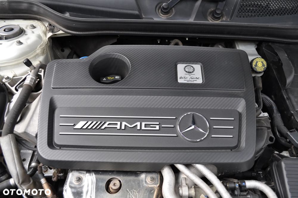 Mercedes-Benz GLA 45 AMG 4-Matic - 35