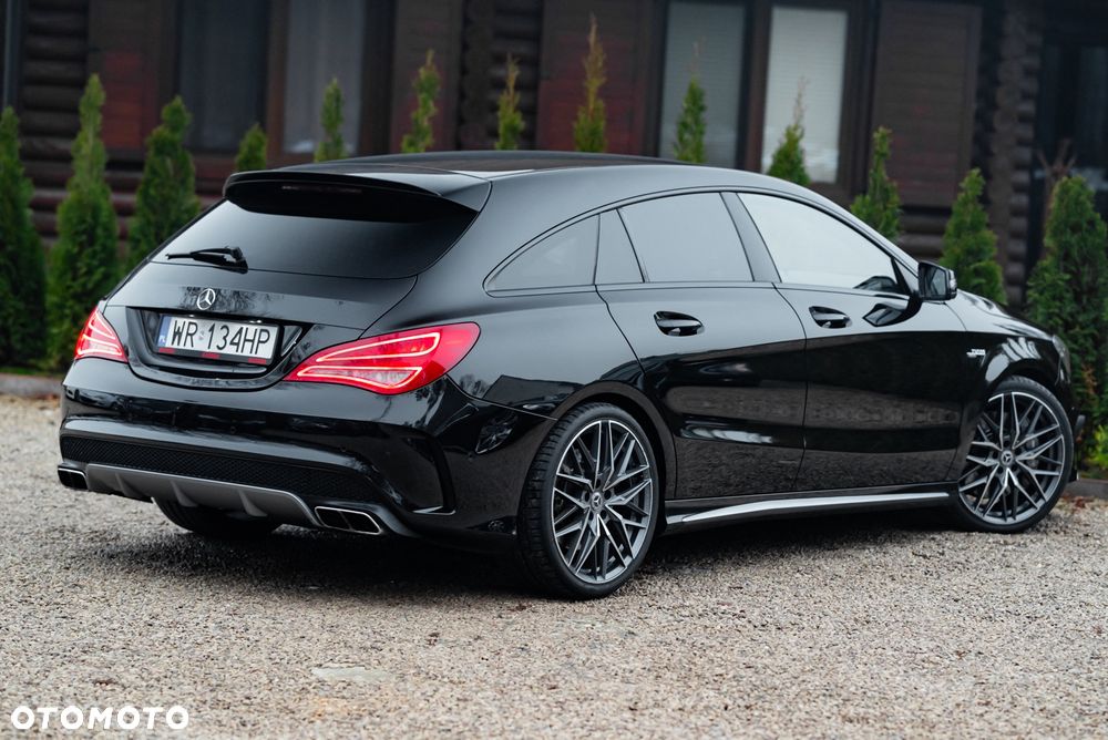 Mercedes-Benz CLA AMG 45 4Matic 7G-DCT - 10