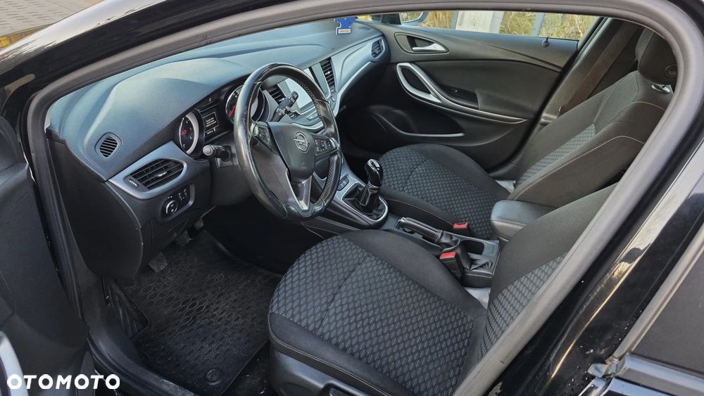 Opel Astra 1.4 T Enjoy - 23