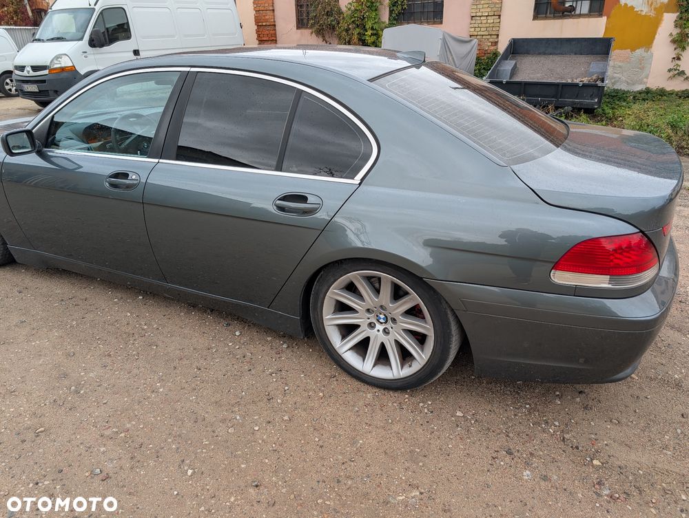 BMW Seria 7 740d - 12