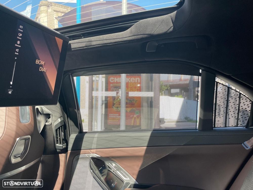 BMW 760 M760e xDrive - 15