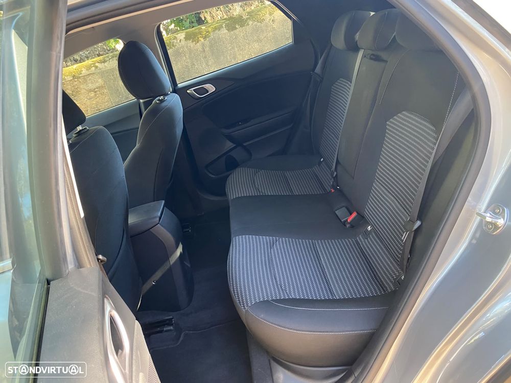 Kia XCeed 1.0 T-GDi Dynamic - 40