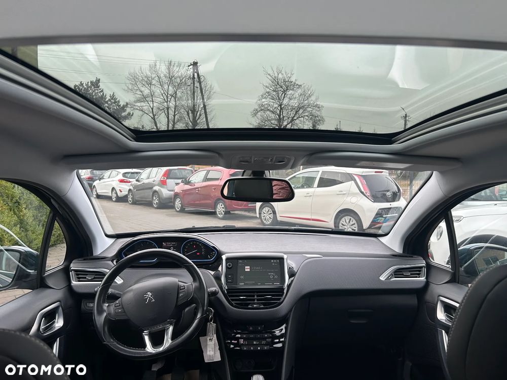 Peugeot 2008 BlueHDi 100 STOP & START Allure - 10