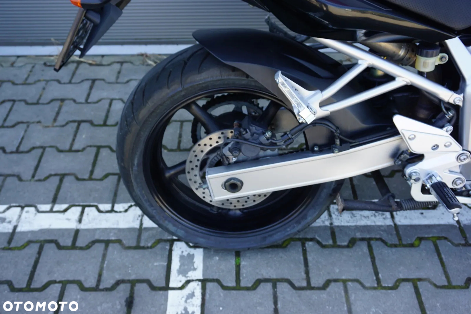 Yamaha FZ6 - 4