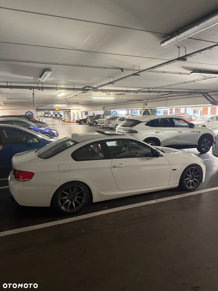 BMW Seria 3 335i xDrive Coupe M Sport Edition - 5
