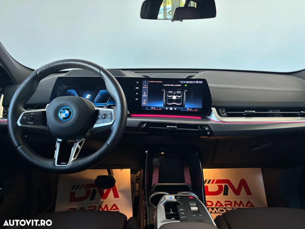 BMW iX2 - 9