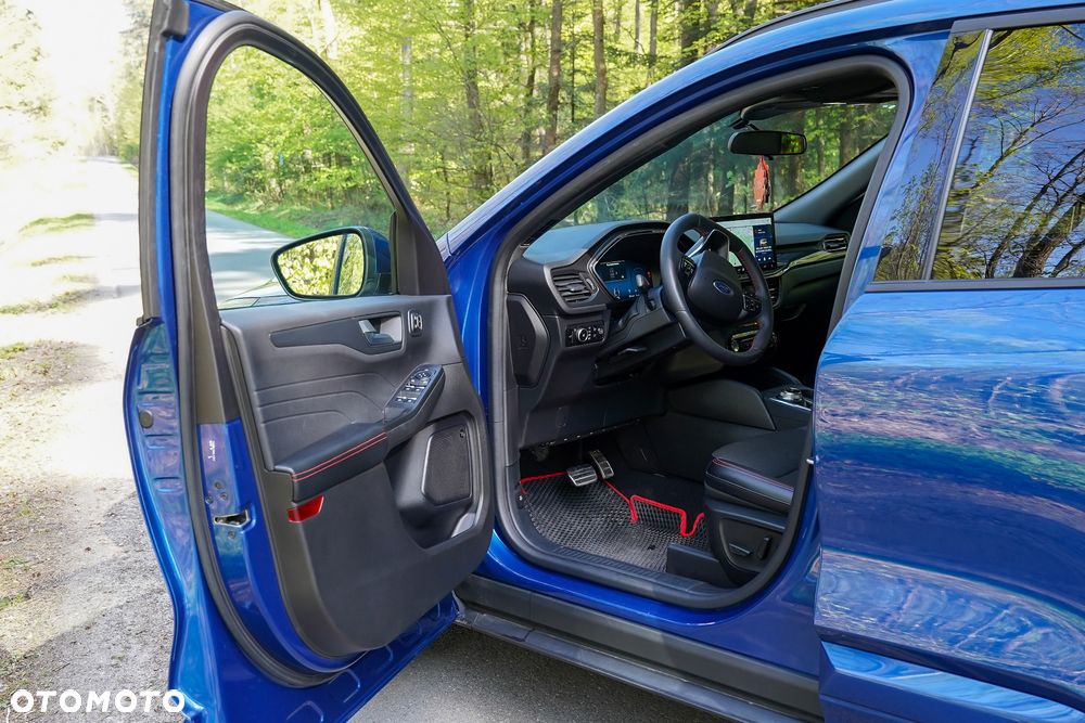 Ford Escape - 35