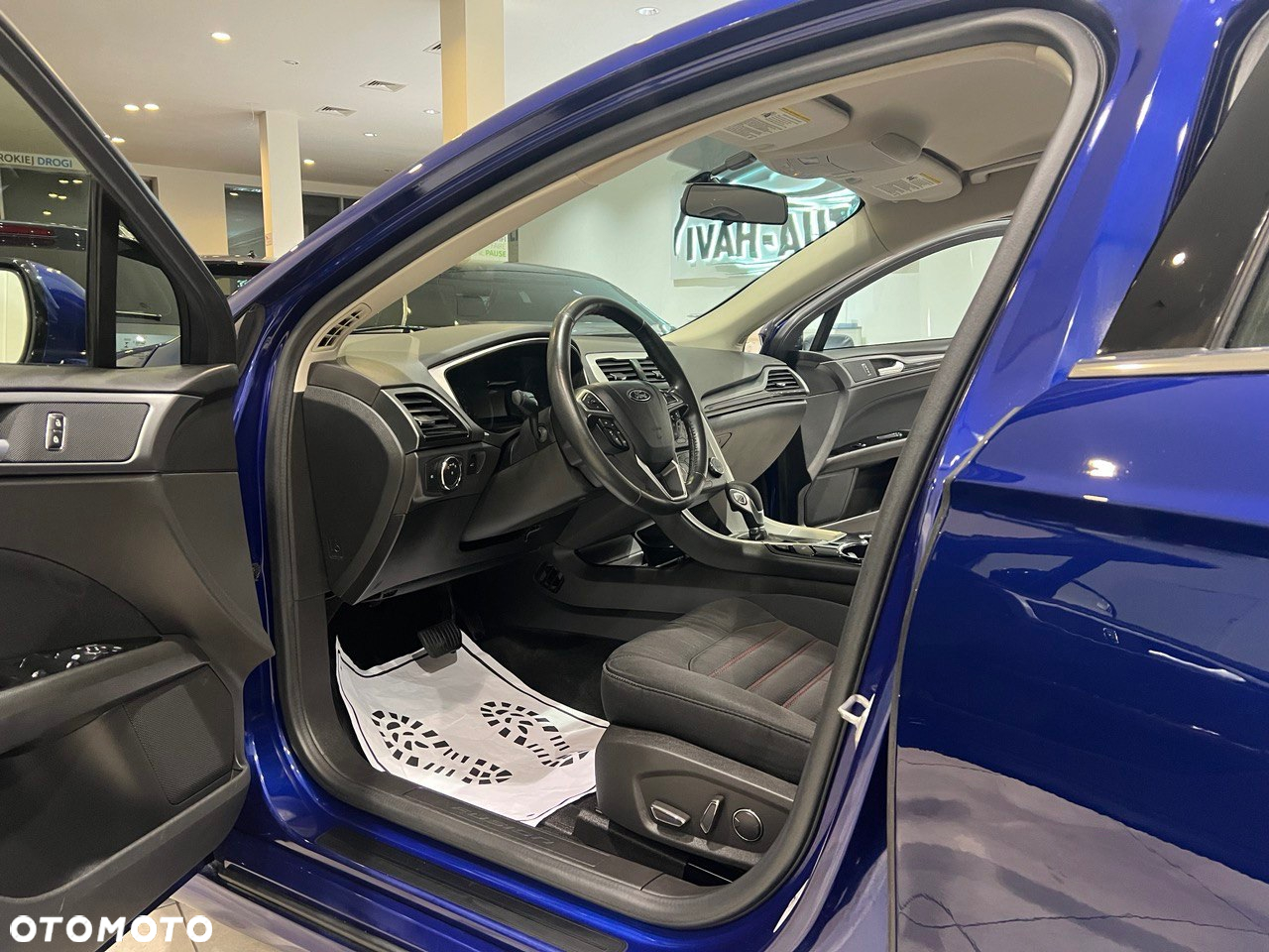 Ford Fusion - 19