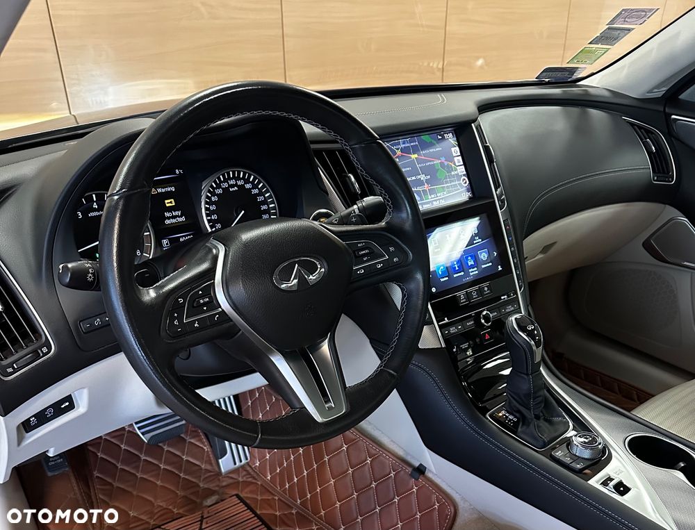 Infiniti Q50 2.0t Sport - 9
