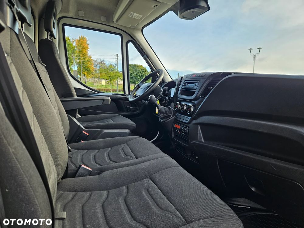 Iveco Daily - 28
