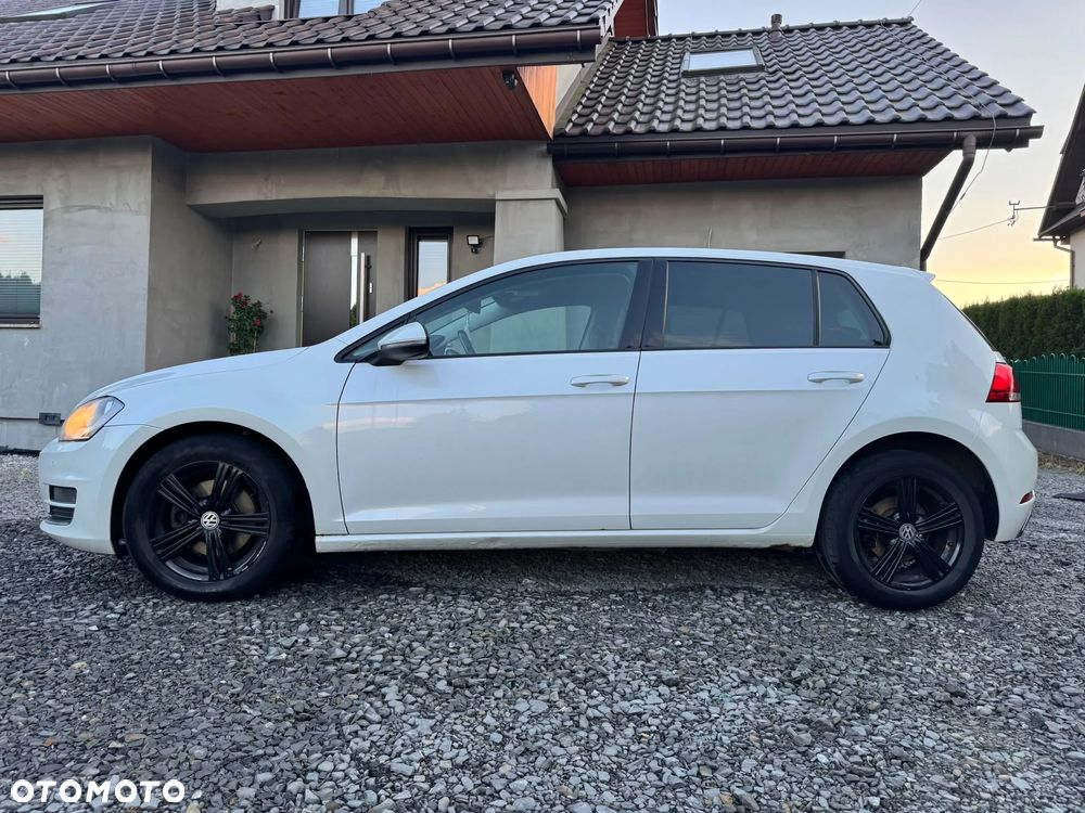 Volkswagen Golf 1.6 TDI BlueMot Comfortline - 6