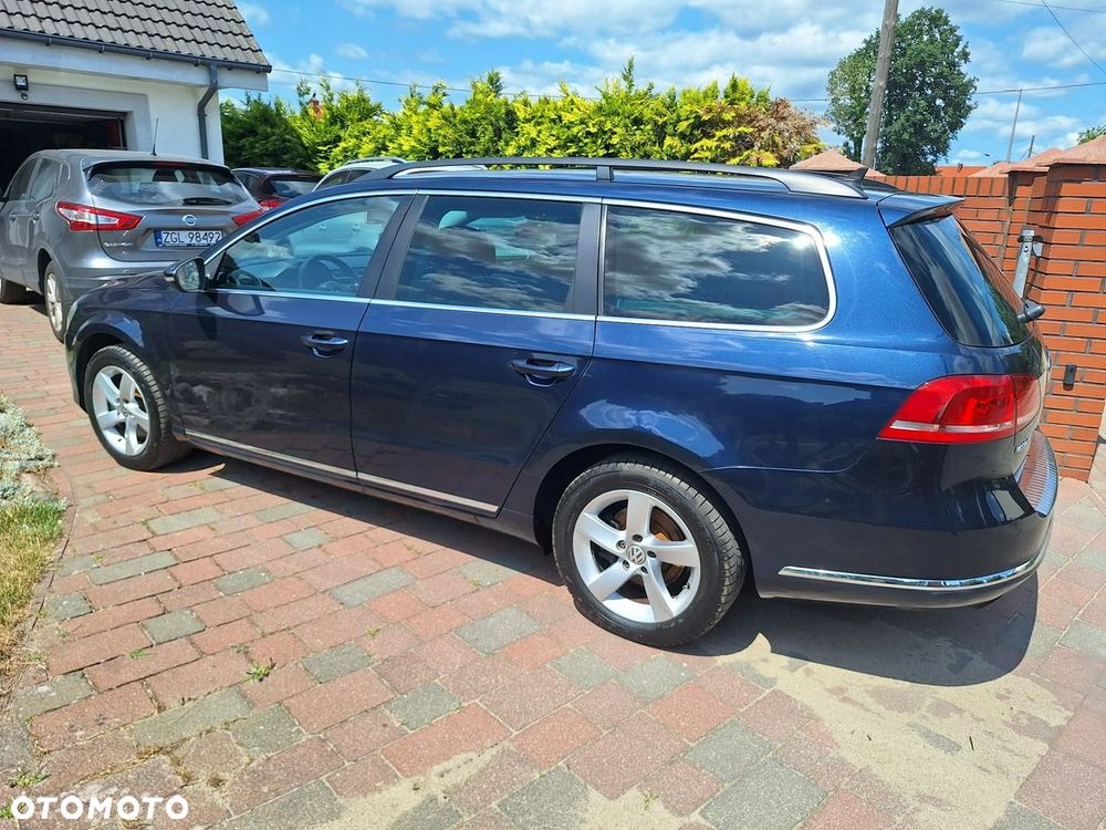 Volkswagen Passat - 9