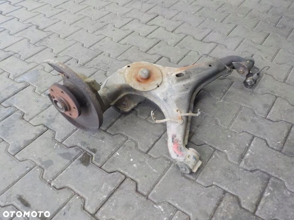 VW T4 96-03 WAHACZ PRAWY TYŁ TYLNY - 3