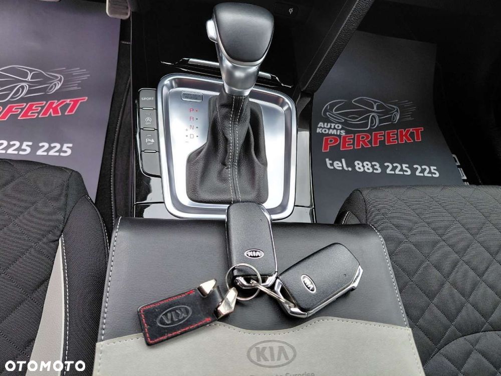 Kia ProCeed - 25