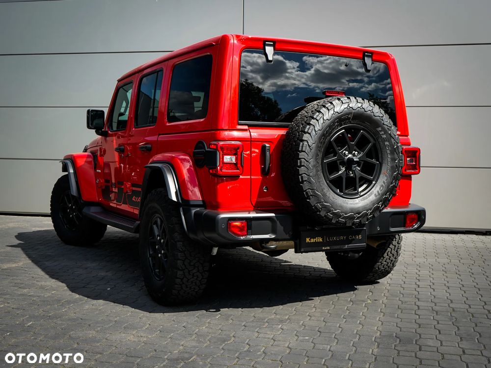Jeep Wrangler - 2