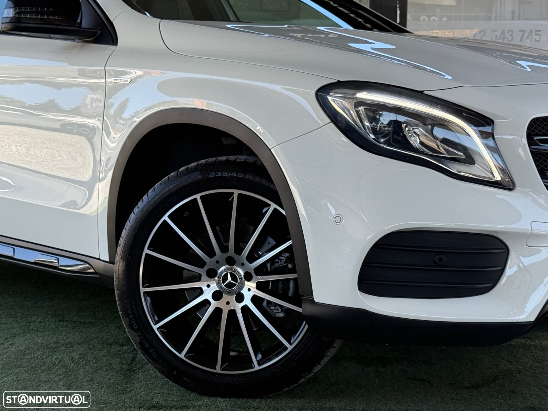 Mercedes-Benz GLA 220 d AMG Line - 39