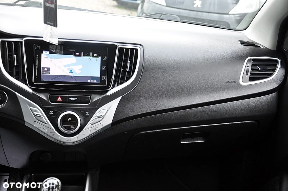 Suzuki Baleno 1.2 Premium Plus - 21