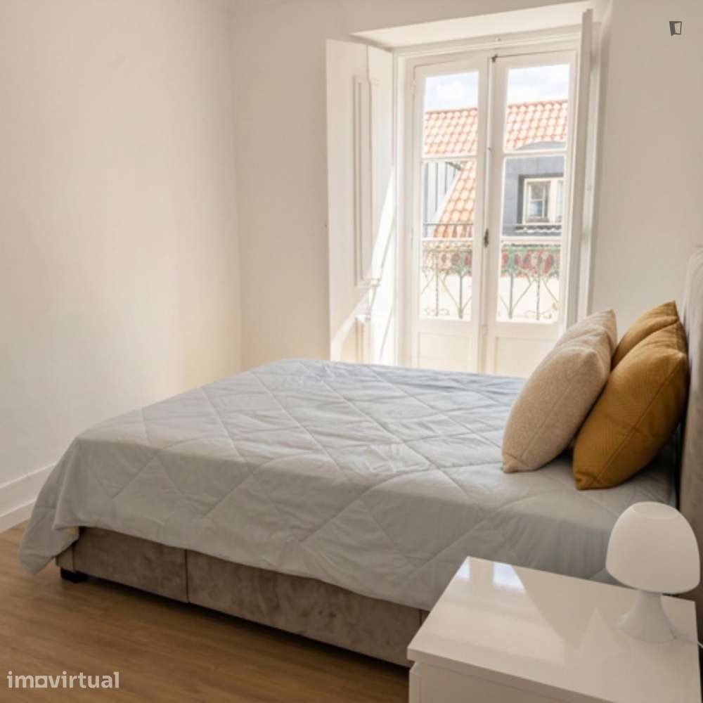 Quarto - localizado em Rossio Lisbon - Grande imagem: 3/8