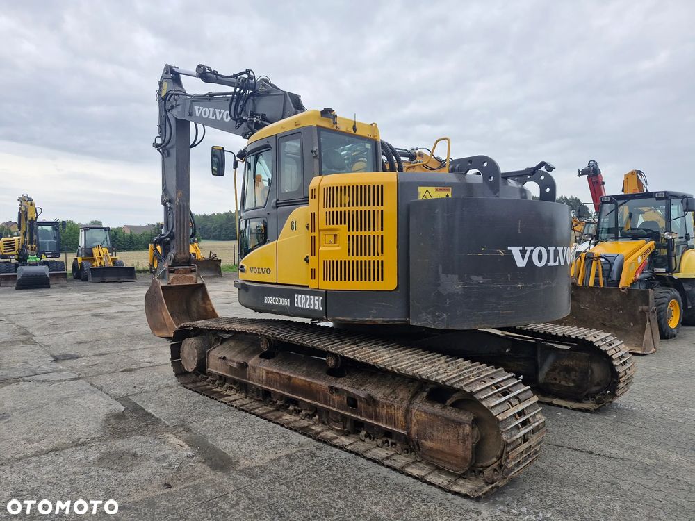 Volvo ECR235C - 1