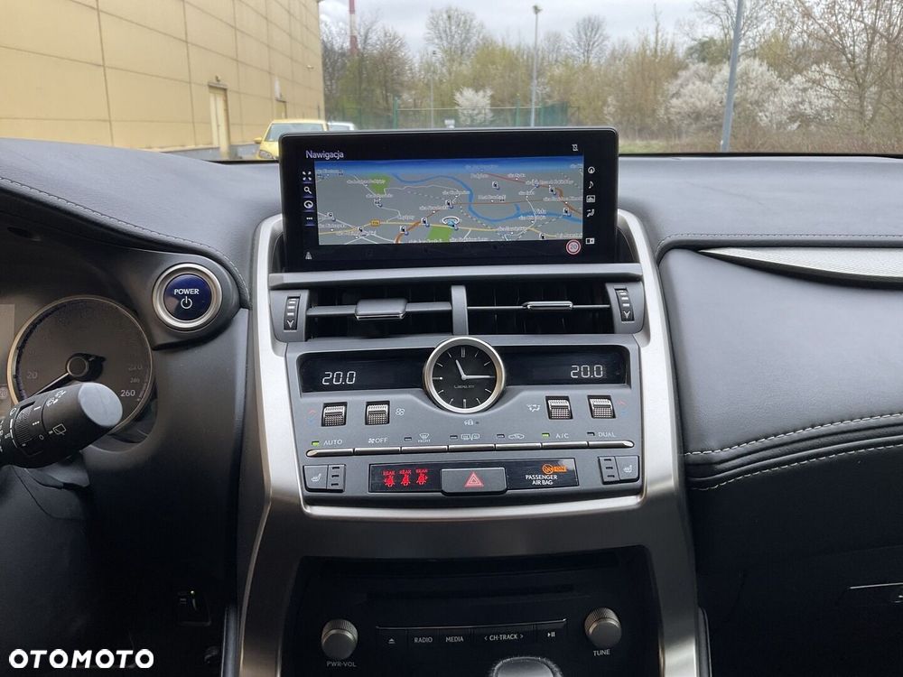 Lexus NX 300h F Sport Edition AWD - 31