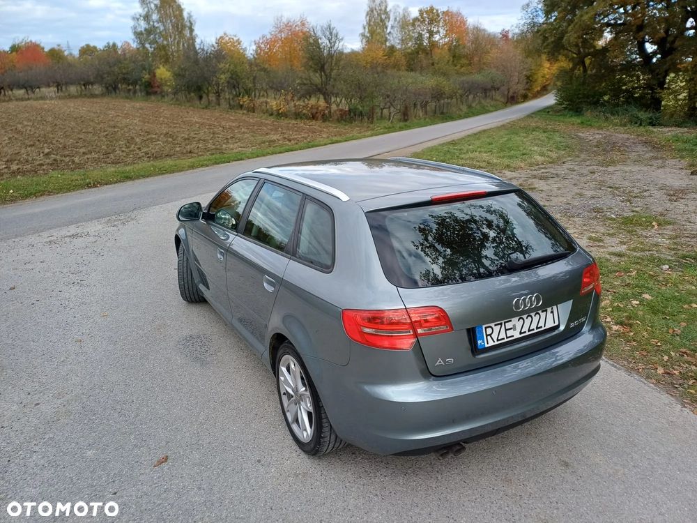 Audi A3 Sportback - 12
