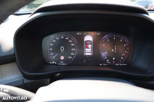 Volvo XC 40 - 12
