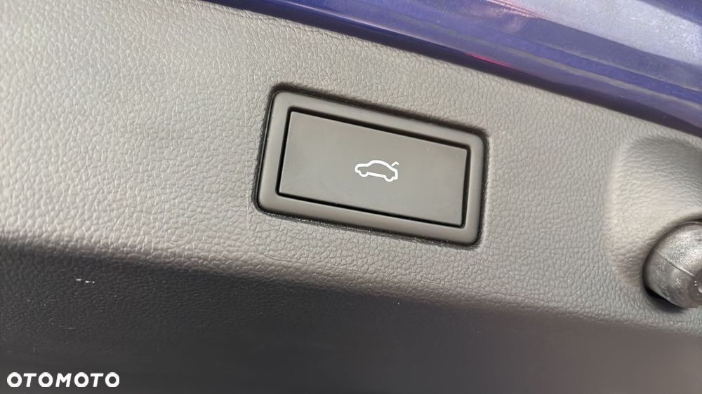 Volkswagen Arteon 2.0 TDI R-Line DSG - 20