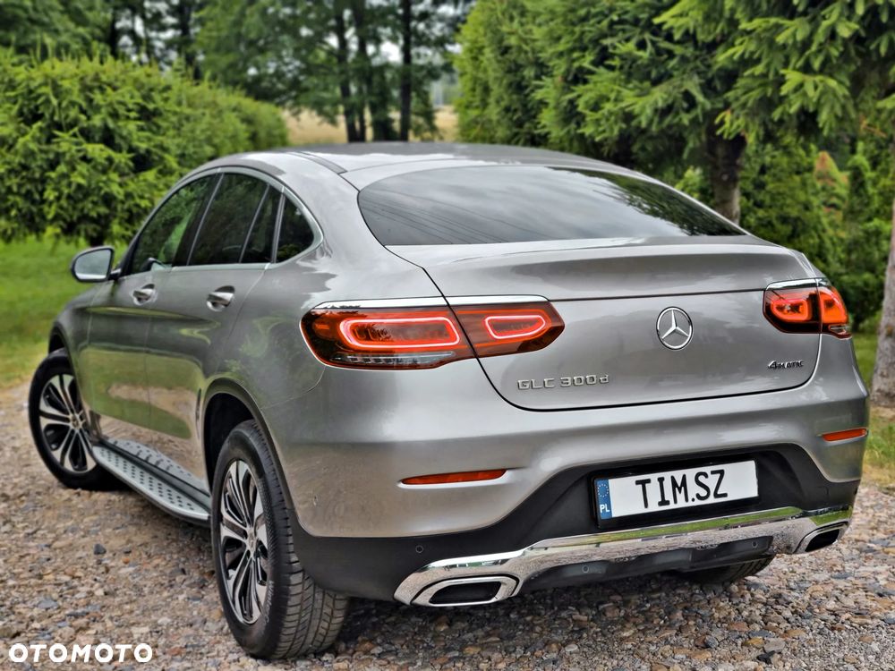 Mercedes-Benz GLC 300 d 4Matic 9G-TRONIC Exclusive - 13