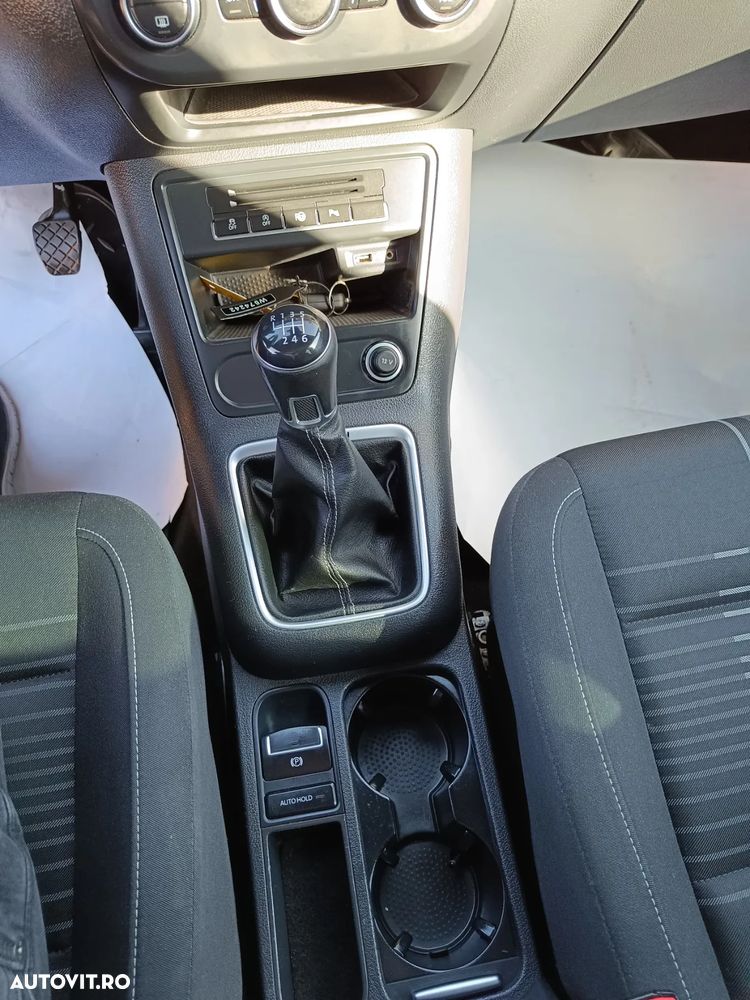 Volkswagen Tiguan - 5