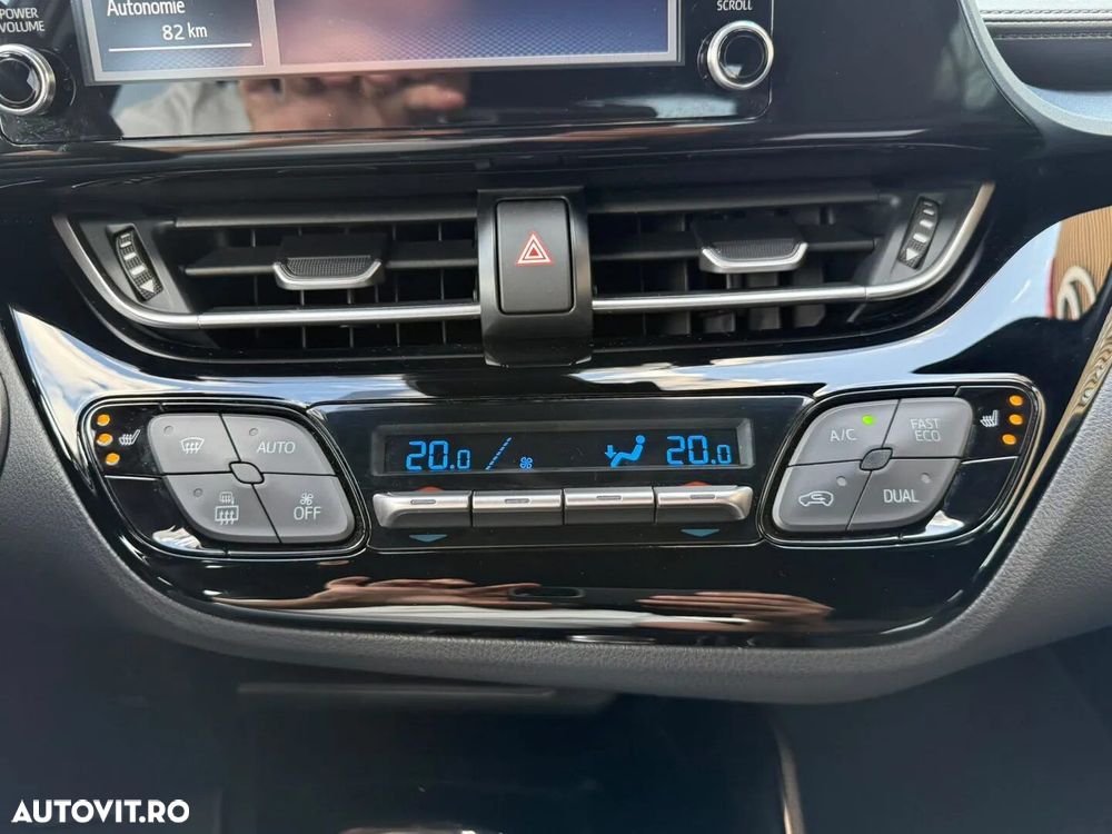 Toyota C-HR 1.8 HSD 122 CP 4x2 CVT Style - 23